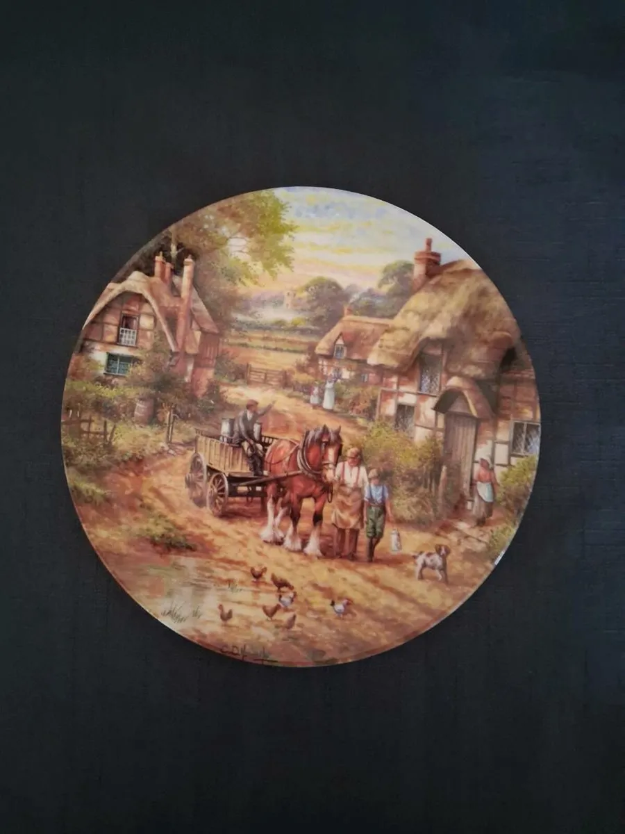 Limited Edition Wedgwood Plate - Image 1