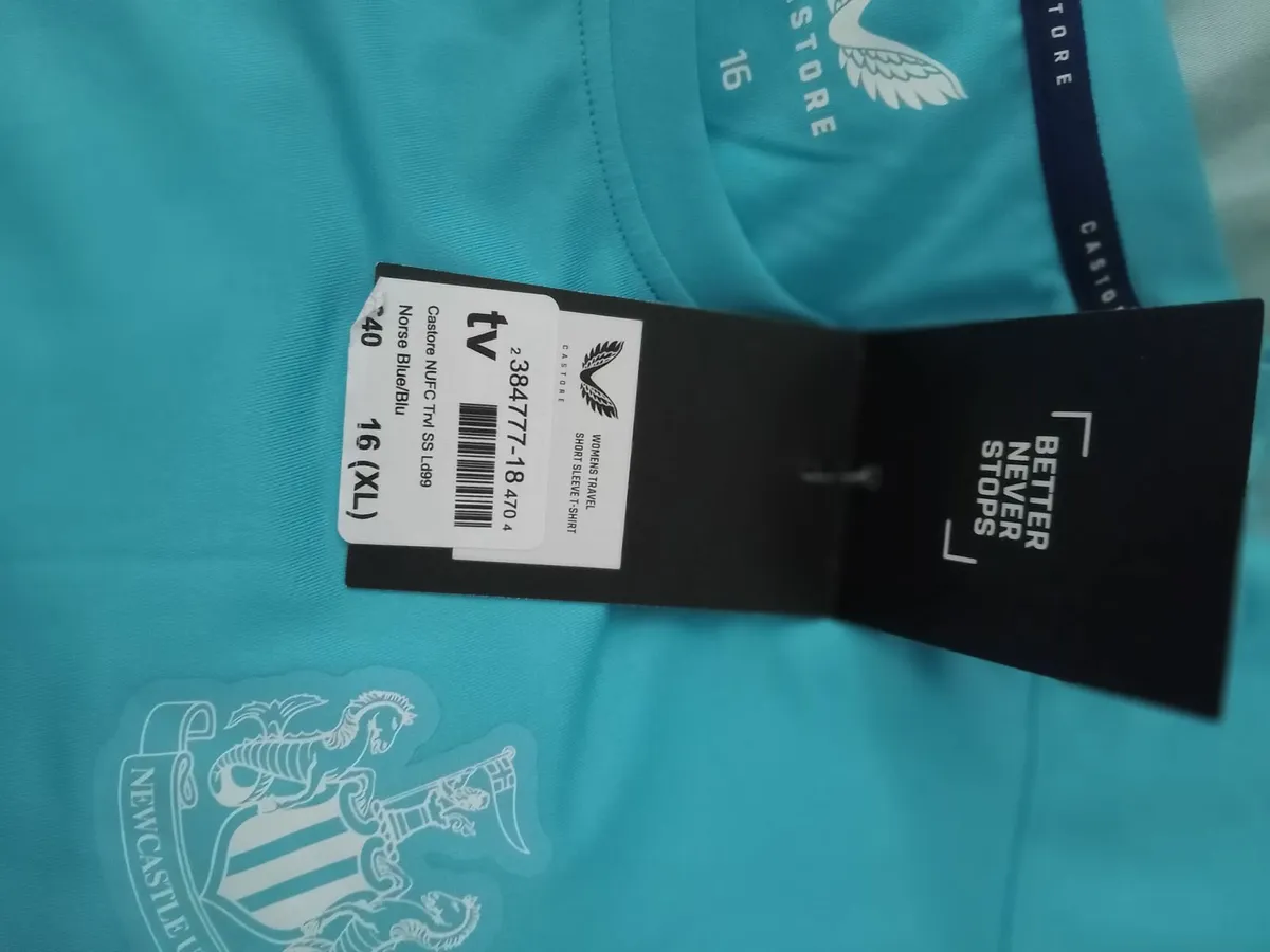Newcastle top size 16 with tag - Image 3