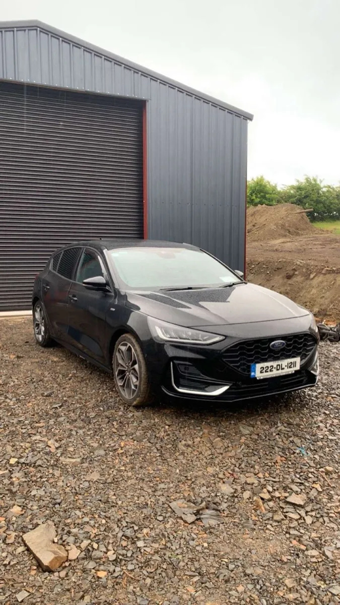 222 Ford Focus ST-Line Vignale, Diesel Automatic - Image 3