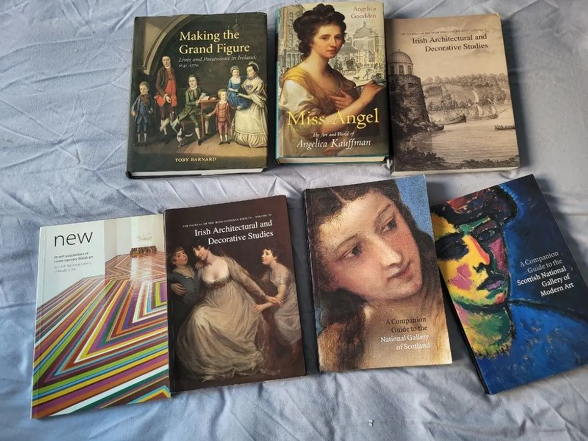 Art Books - Image 2