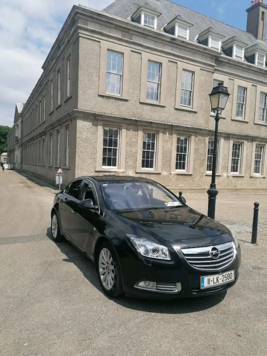 Opel Insignia 2011 luxury elite model 99,000  mile - Image 1