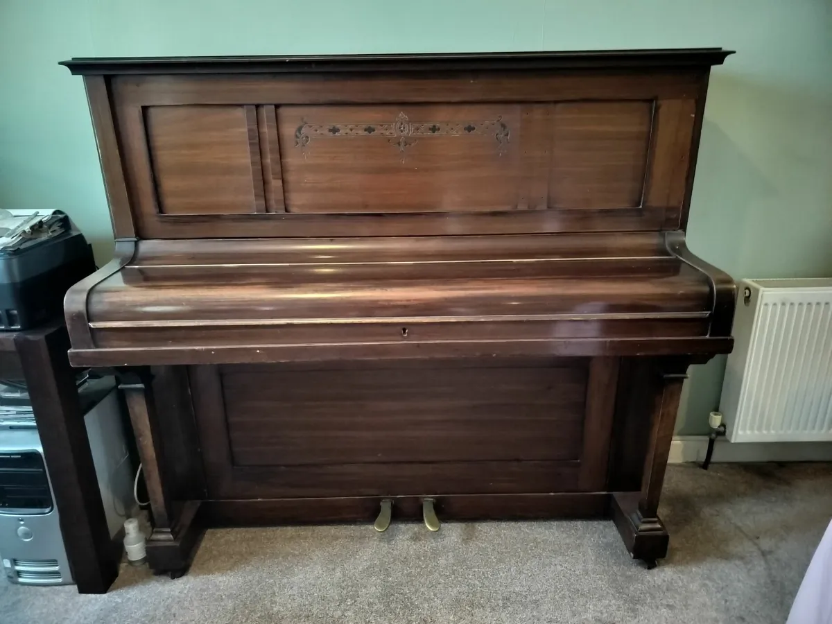 Piano - Image 2