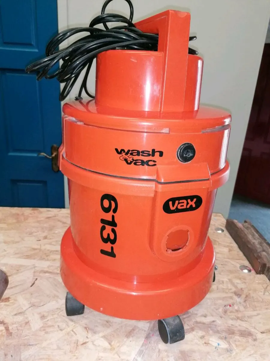 Vax wash and vax carpet cleaner - Image 1