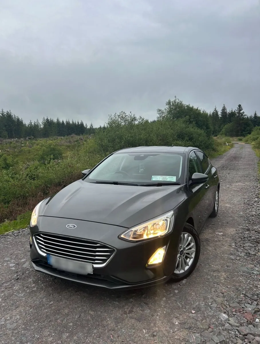 182 *High Spec* 1.5 Ford Focus - Image 2