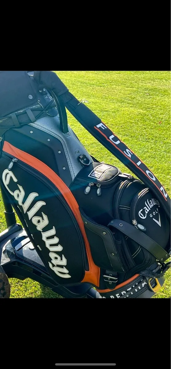 Golf Tour Bag Rare - Image 3