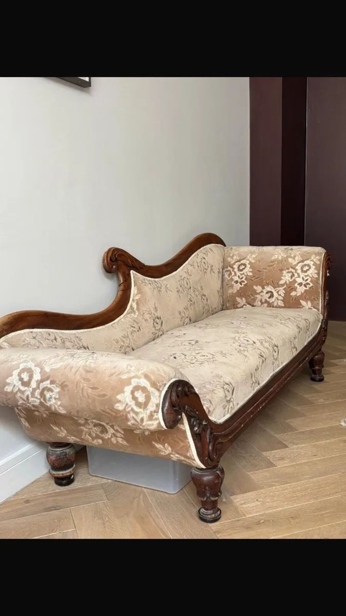 Chaise Longue - Image 1