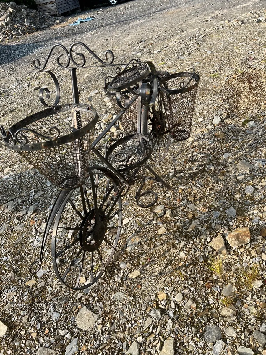 Ornamental garden bicycle - Image 4