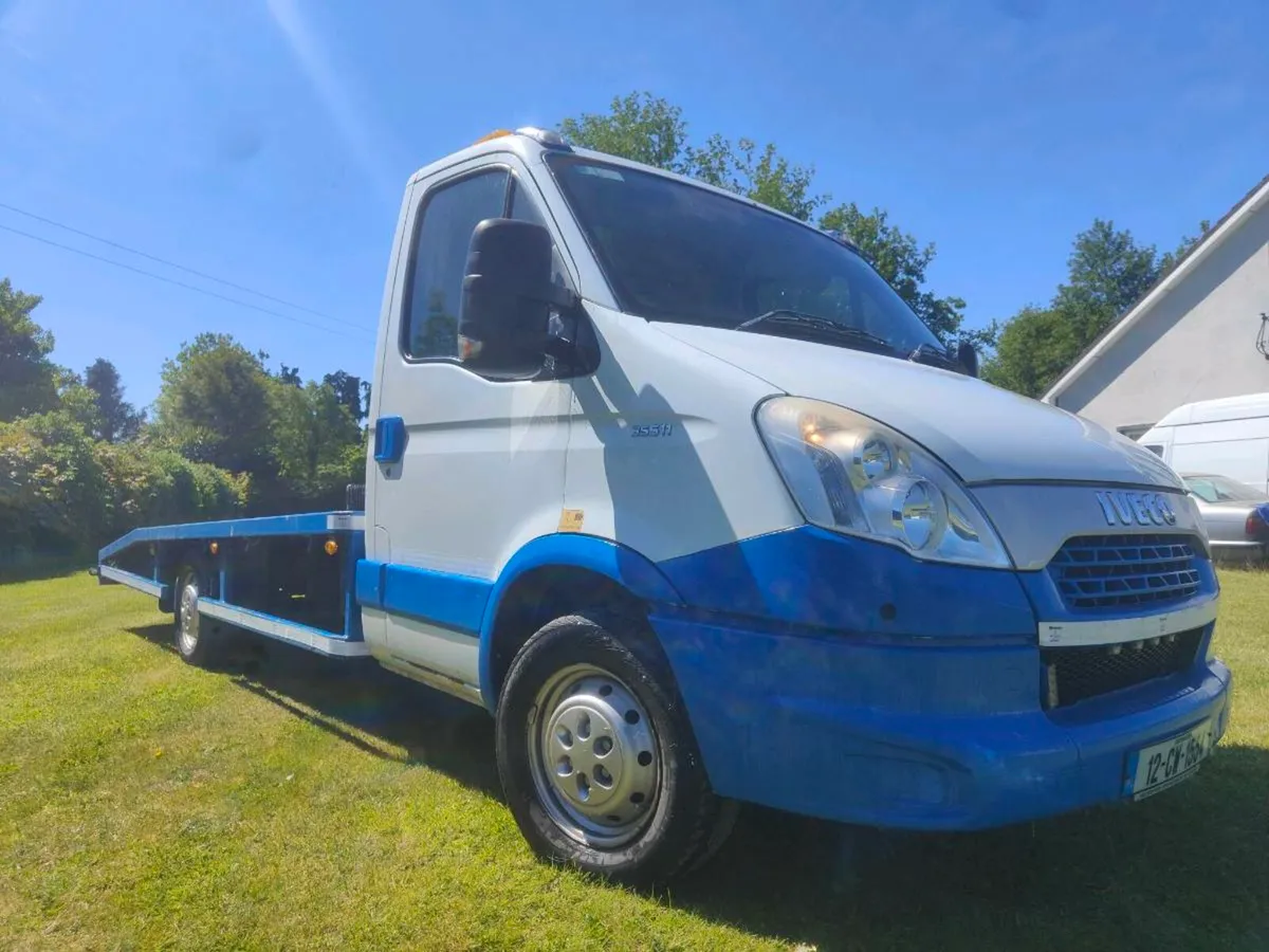 2012 Iveco Daily automatic Beaver tail recovery - Image 3