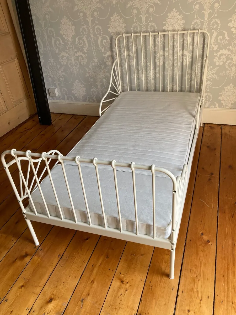 Children’s bed - Image 1