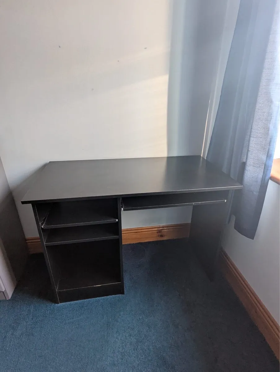 Desk - Image 1