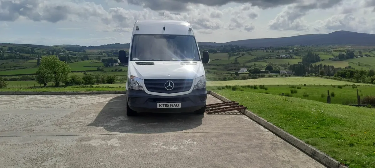 Mercedes-Benz Sprinter 2015 - Image 1