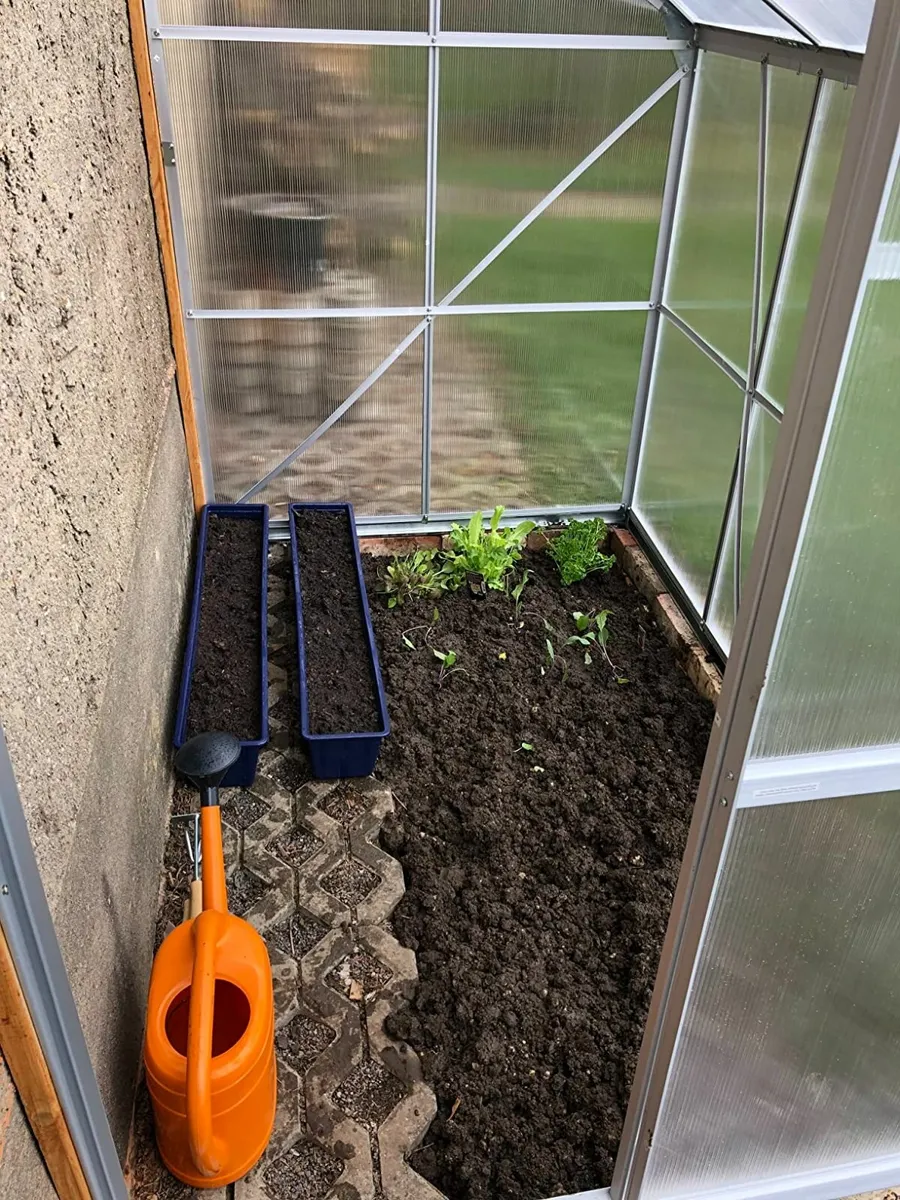 Aluminium Greenhouse 3.65 m3 with metal  Base - Image 3