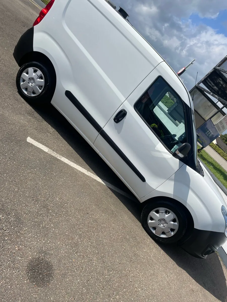 Opel combo 2017 120,000 miles - Image 4