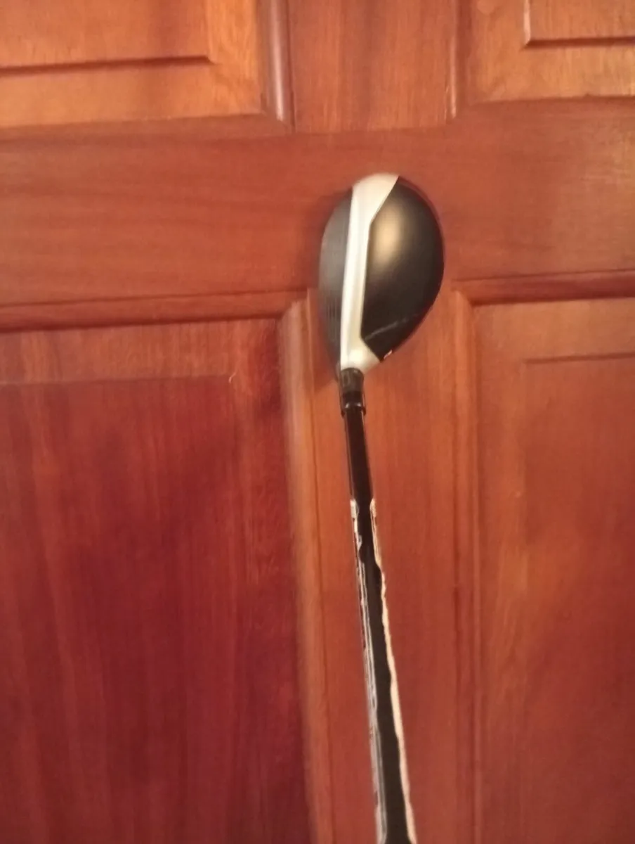 TaylorMade M6 4 Rescue/Hybrid 22 Degree Reg flex - Image 3