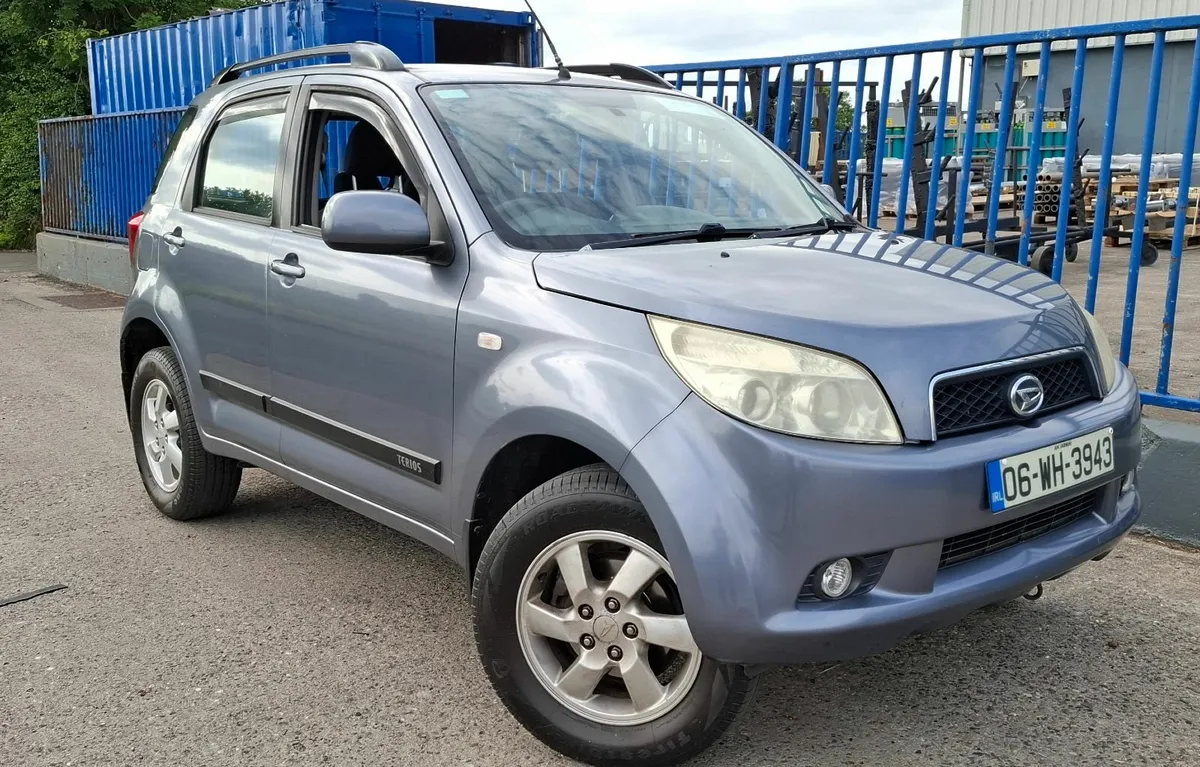 06 Daihatsu Terios , low kms  , 4WD - Image 2