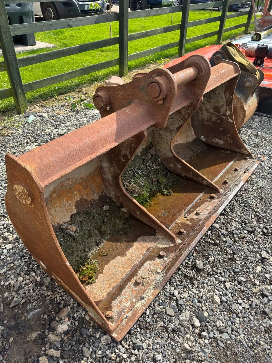 13 TON SHEUGH GRADING BUCKET - Image 2