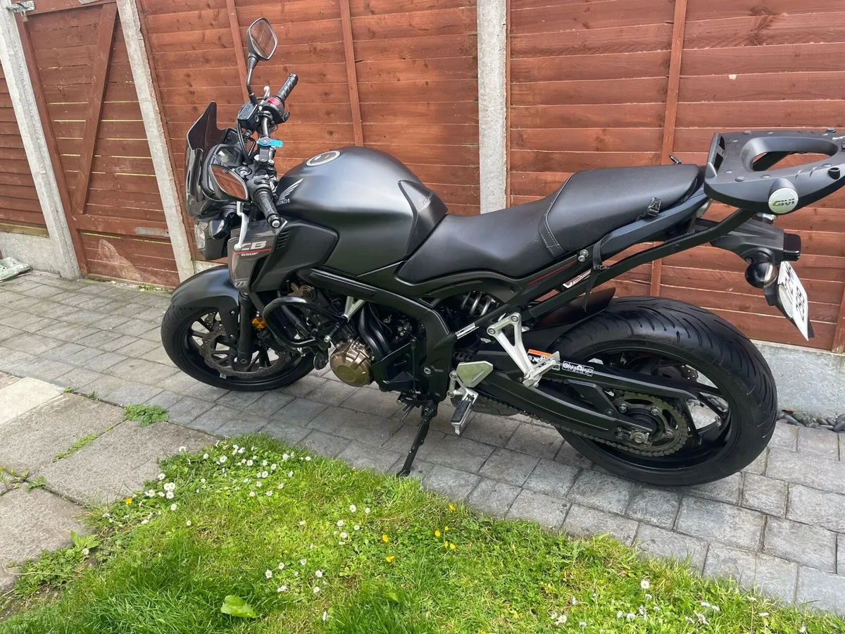Honda CB650FA  2017 - Image 3
