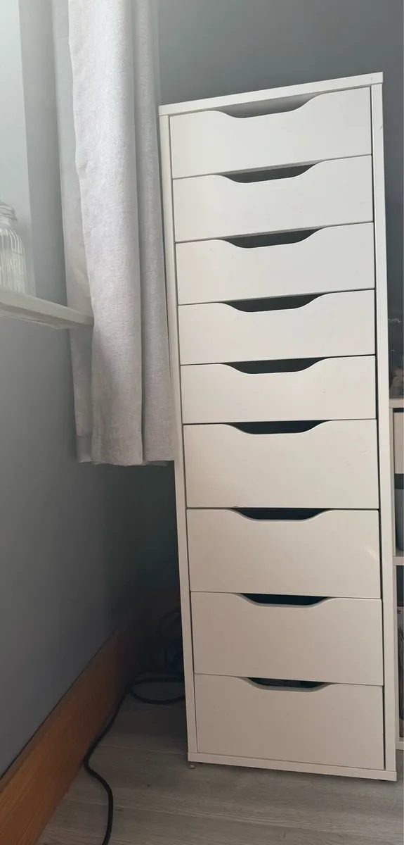 Alex 9 drawers - Image 2
