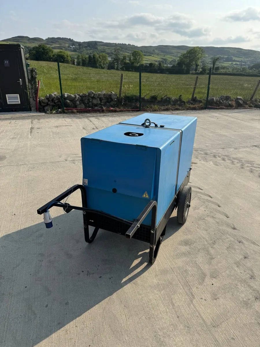 PRAMAC P11000 GENERATOR - Image 1