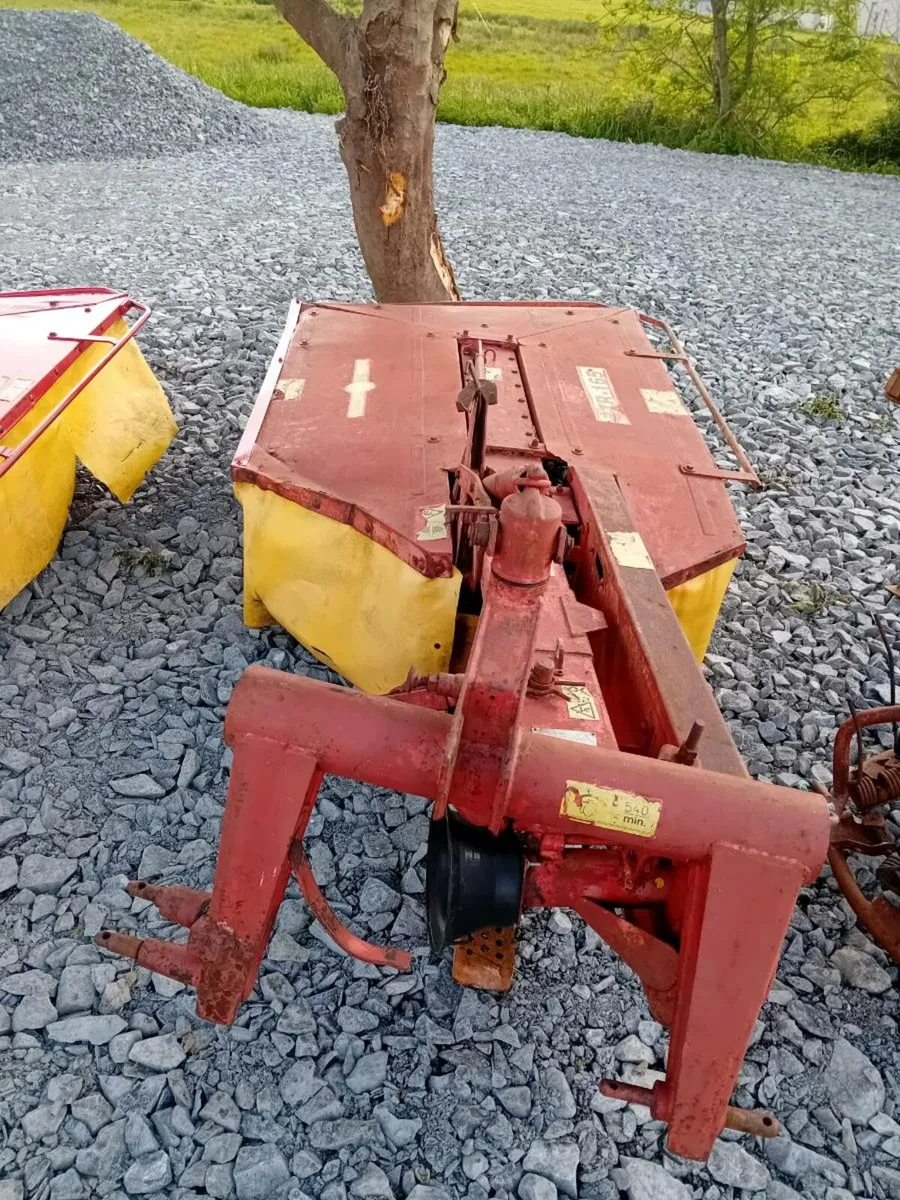 2 × ZTR 165 Mowers - Image 4