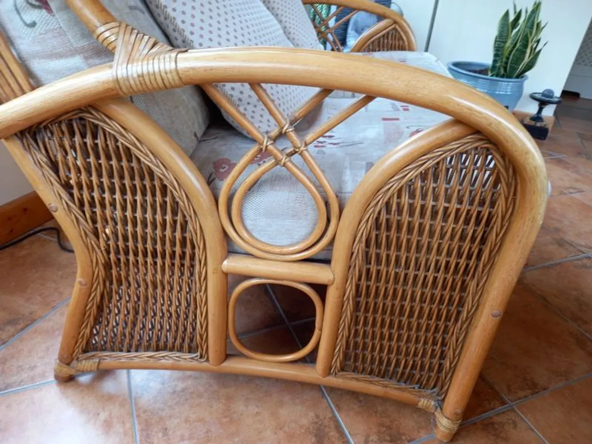 Wicker Couch and Armchairs - Image 4