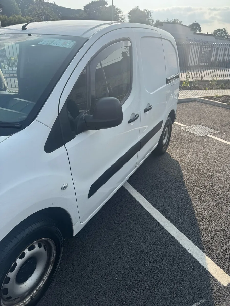 Peugeot Partner 2017 - Image 3