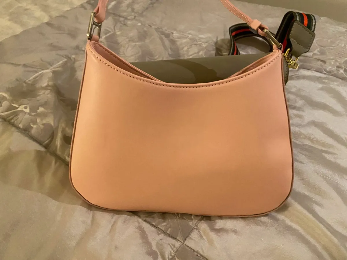 Baby pink prada bag - Image 2