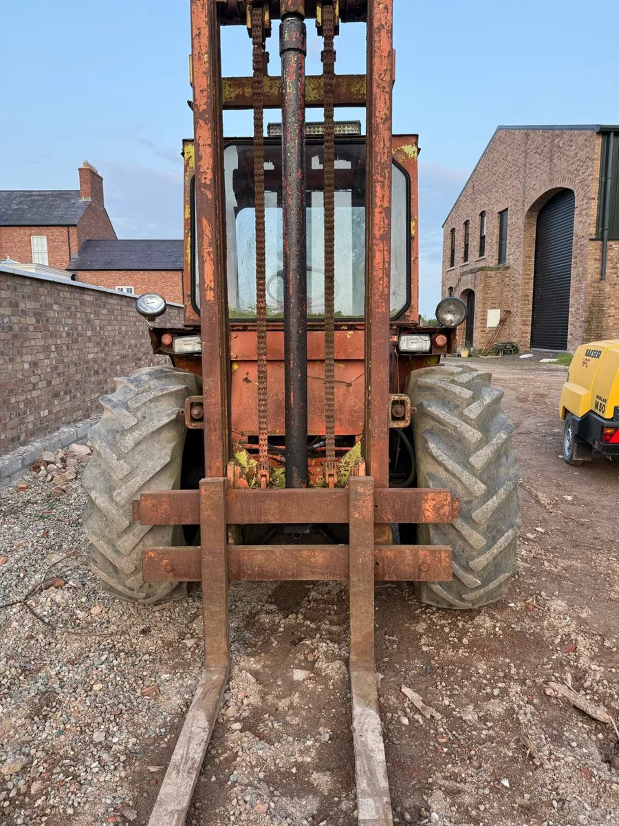 Manitou rough terrain forklift - Image 2