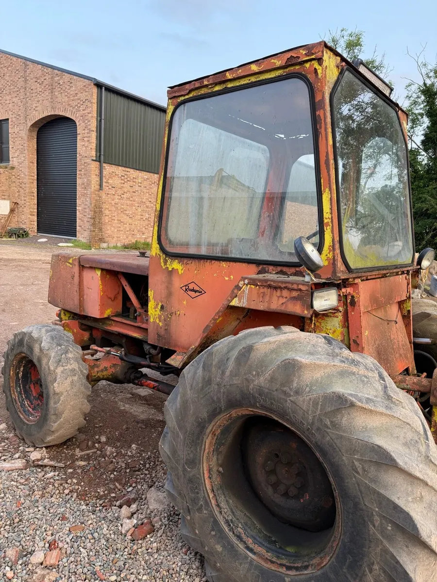 Manitou rough terrain forklift - Image 3