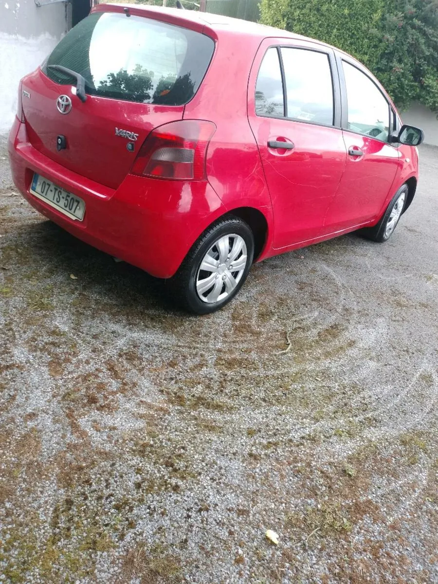 2007 Toyota yaris - Image 4