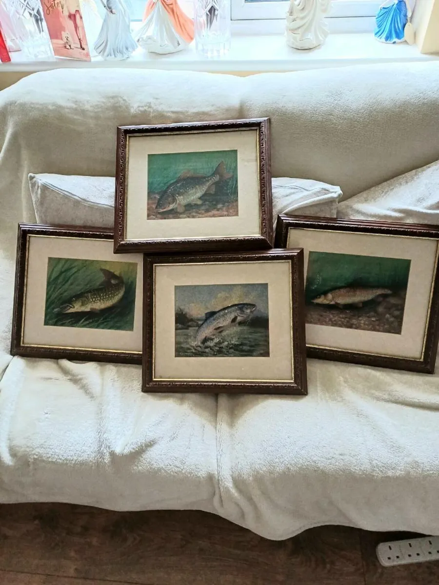 Collection of Vintage Oleograph Pictures - Image 1