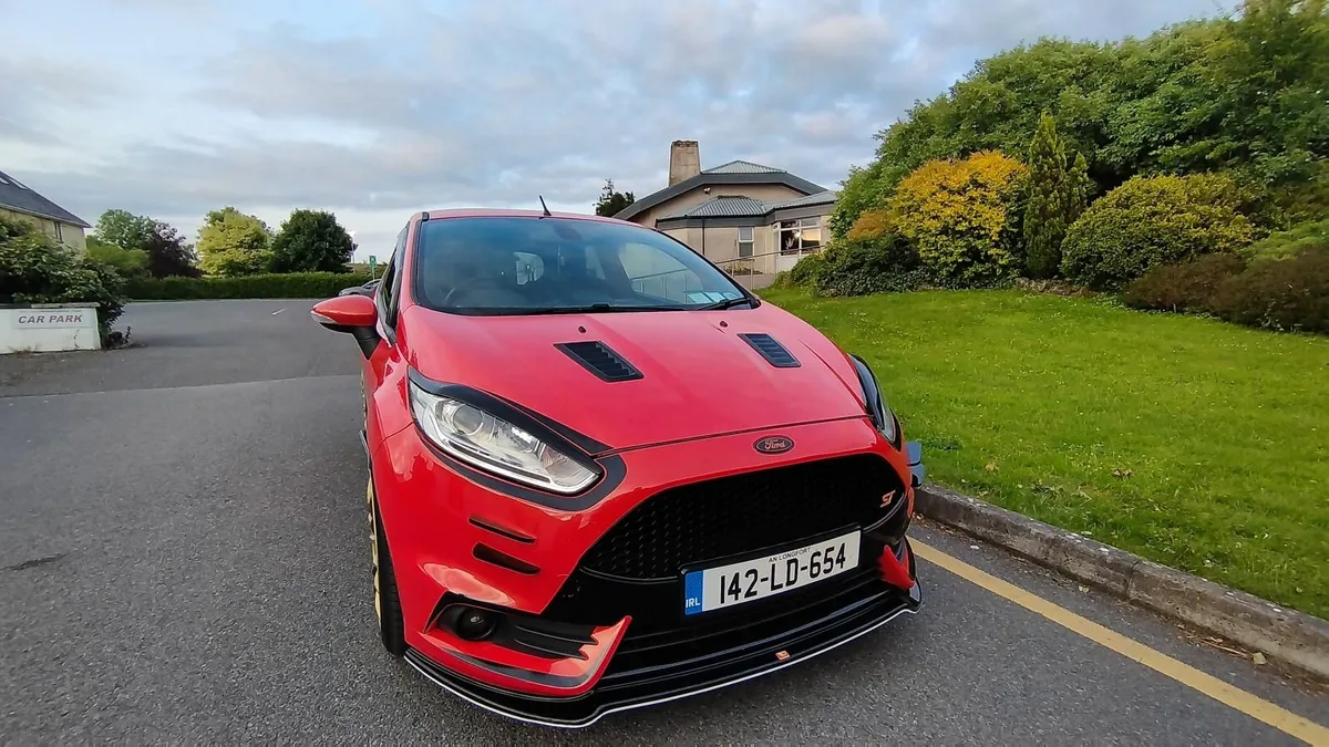 FORD FIESTA ST 3 - Image 2