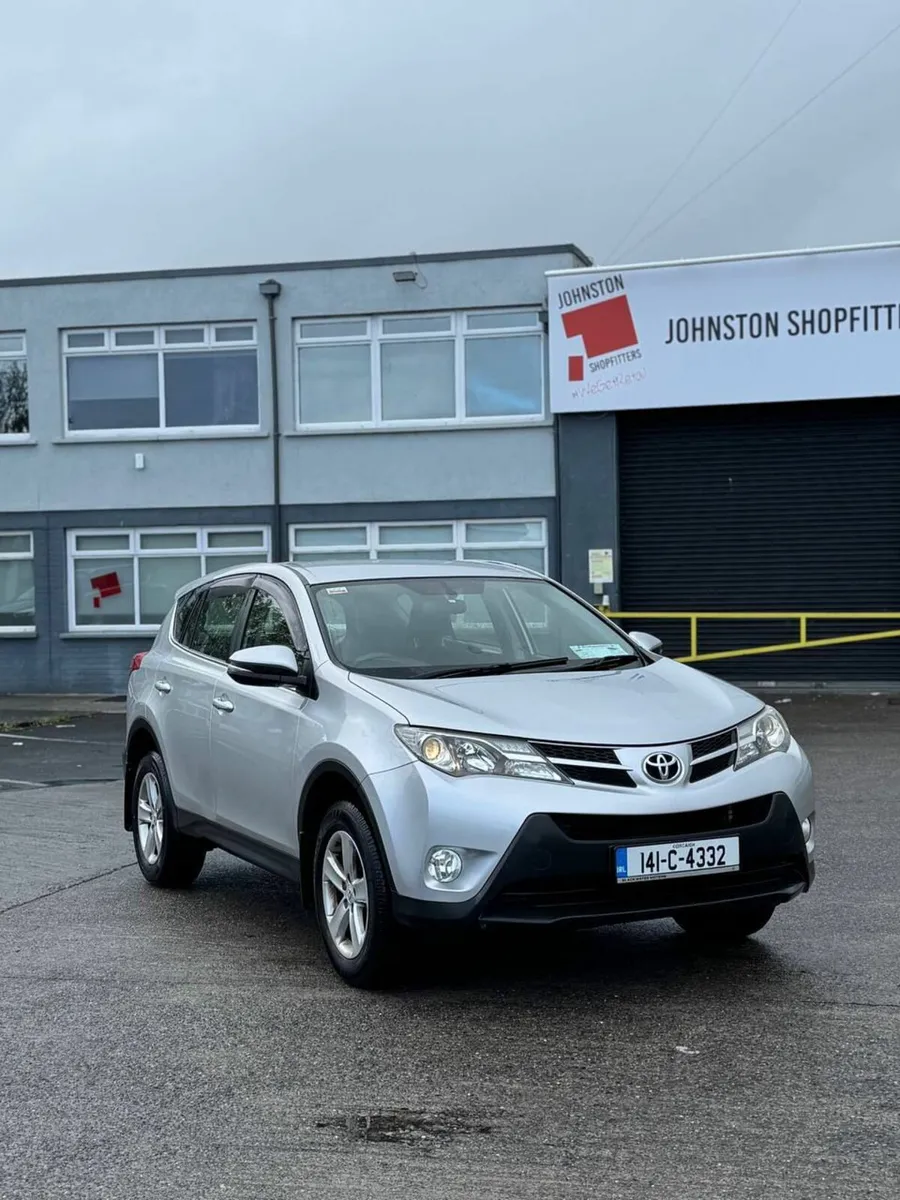 Toyota RAV4 2014 - Image 1