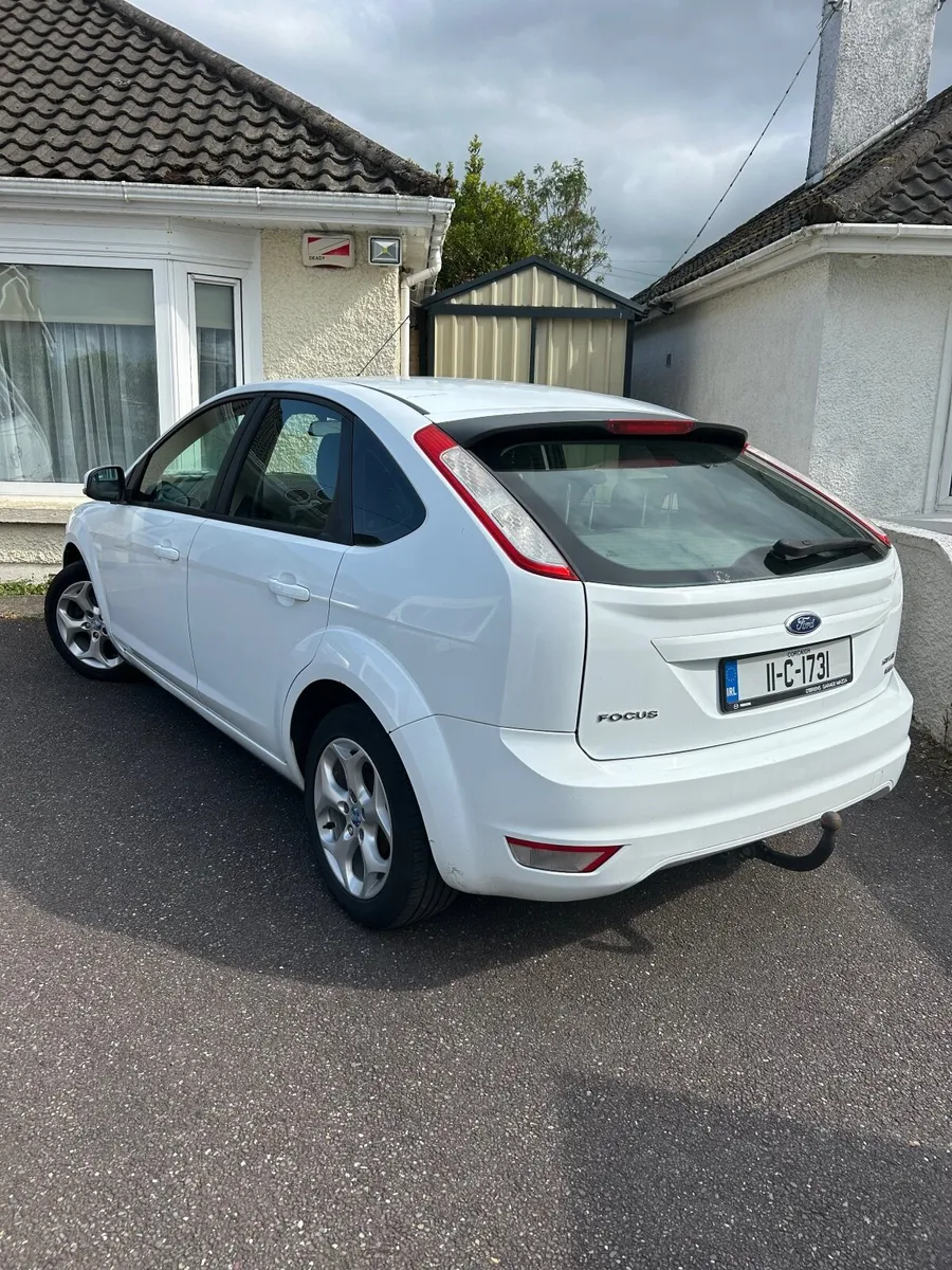 Ford Focus *low mileage* - Image 1