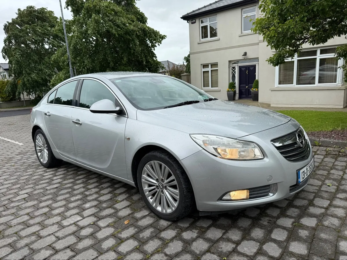 Opel Insignia 2013 LEATHER SEATS NCTED - Image 2