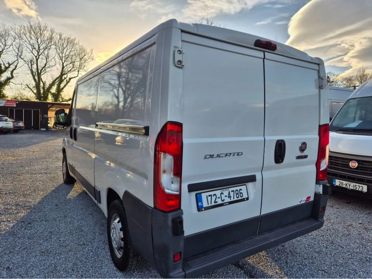 Fiat Ducato 33 MWB H1 2.3 130HP  13950 inc vat - Image 4