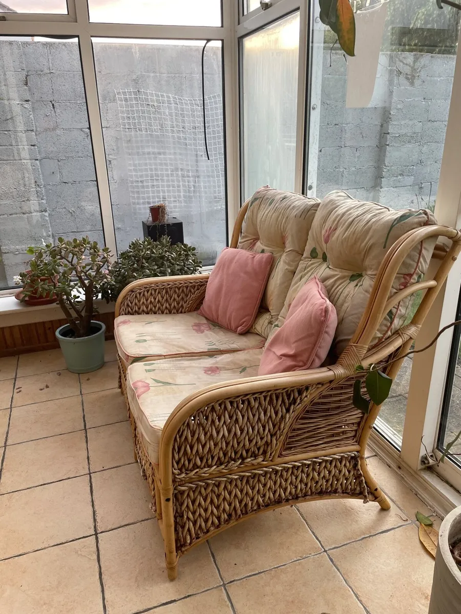 Cane furniture - Image 3