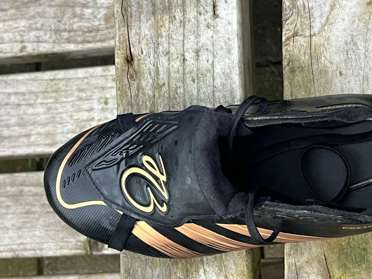Adidas Predators Jude Bellingham edition SIZE 8.5 - Image 2