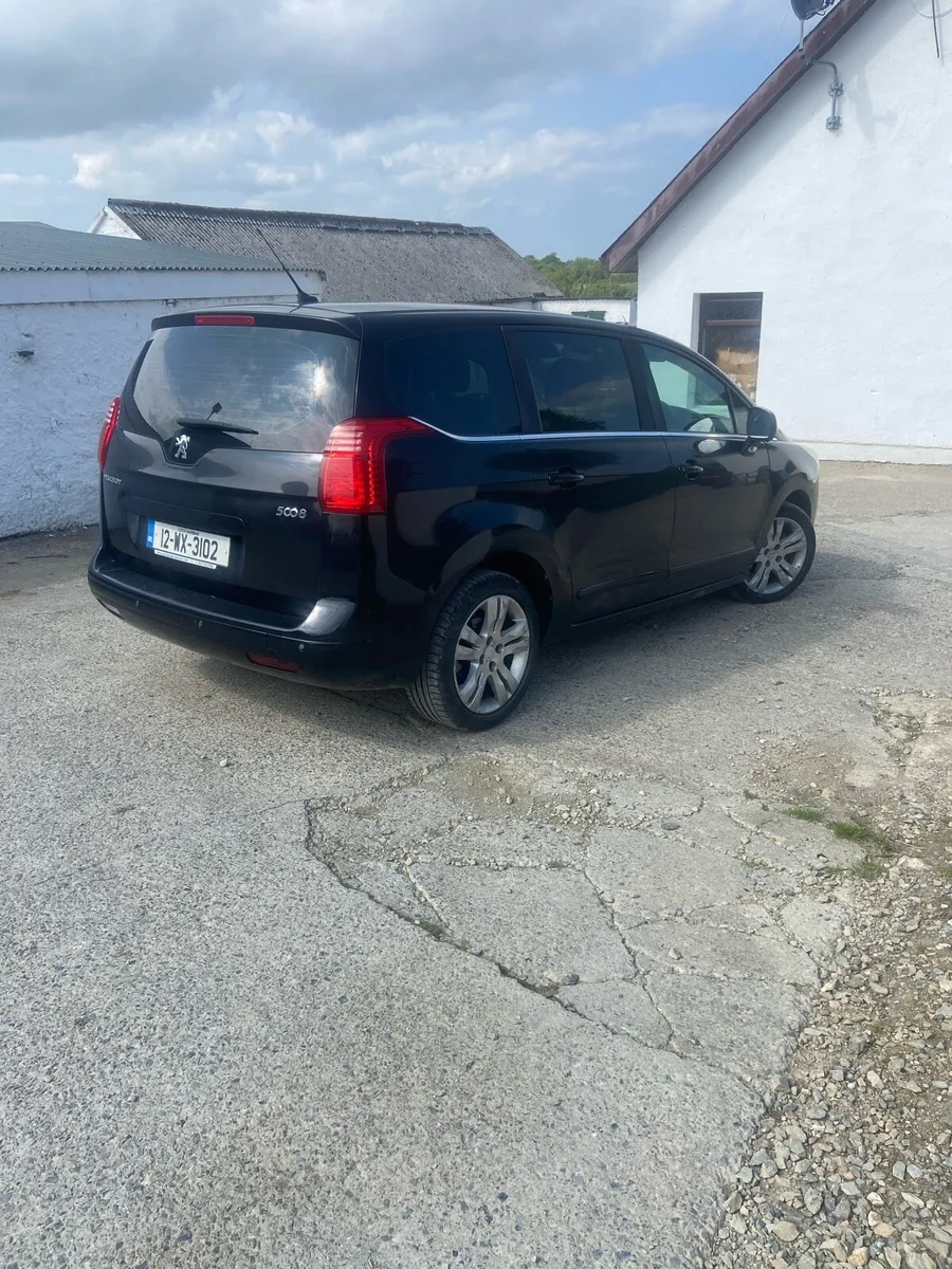 Peugeot 5008 - Image 3