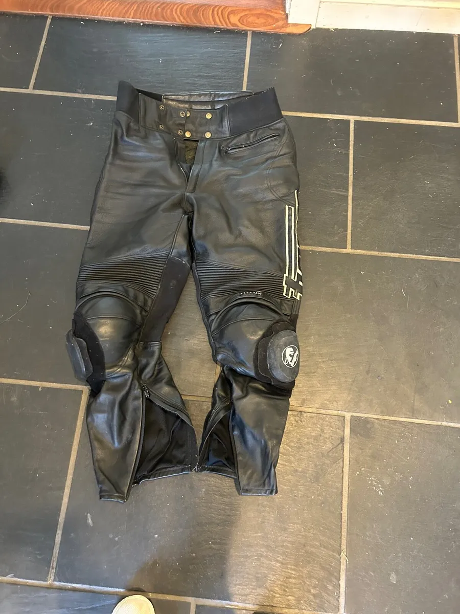 Motorcycle clothing - Image 3