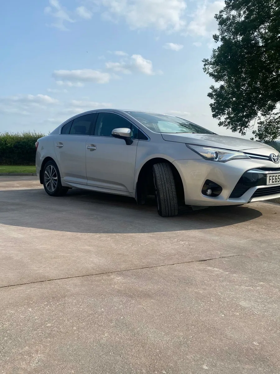 Toyota avensis - Image 2