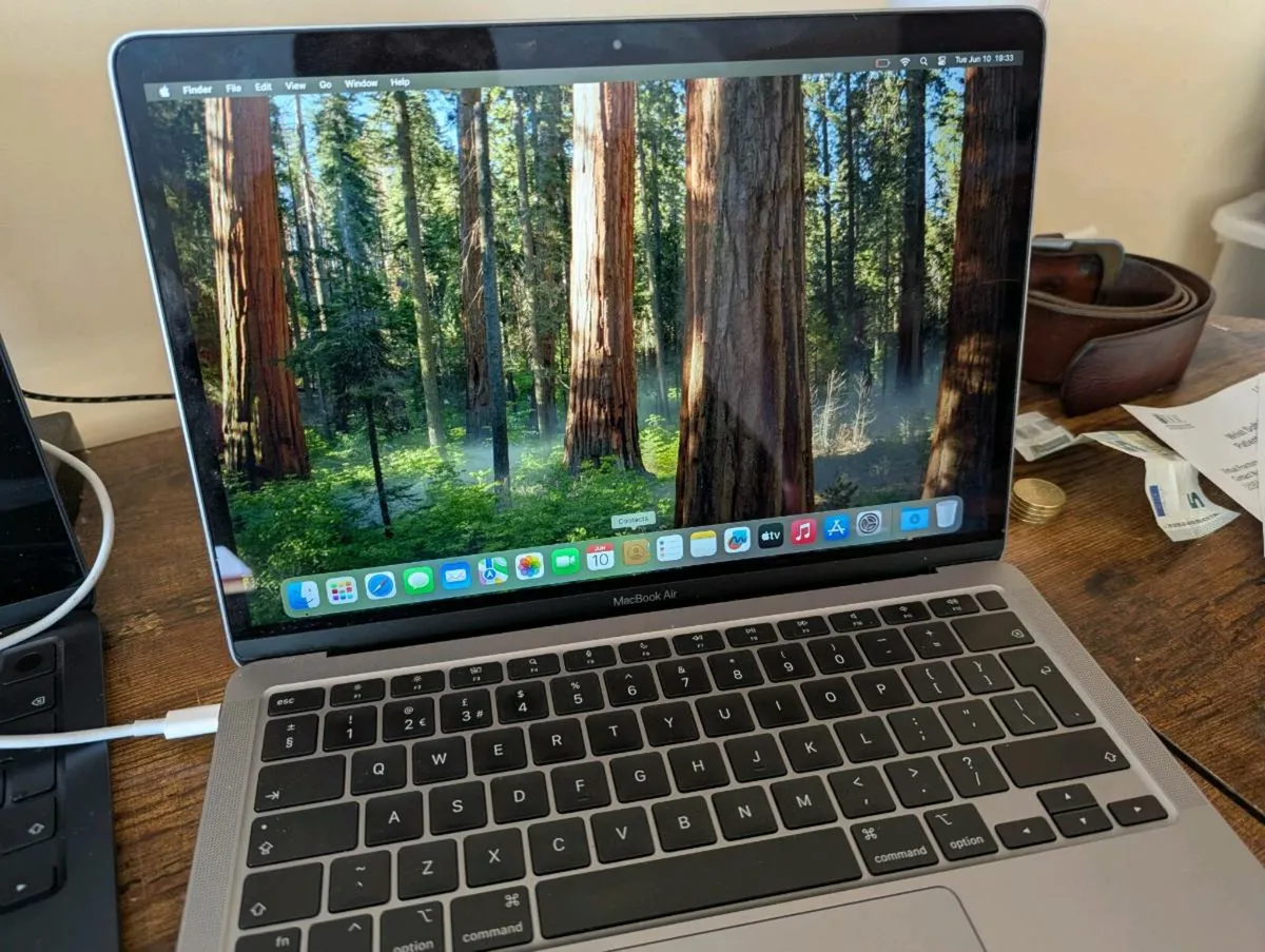 MacBook Air M1 13inch - Image 1