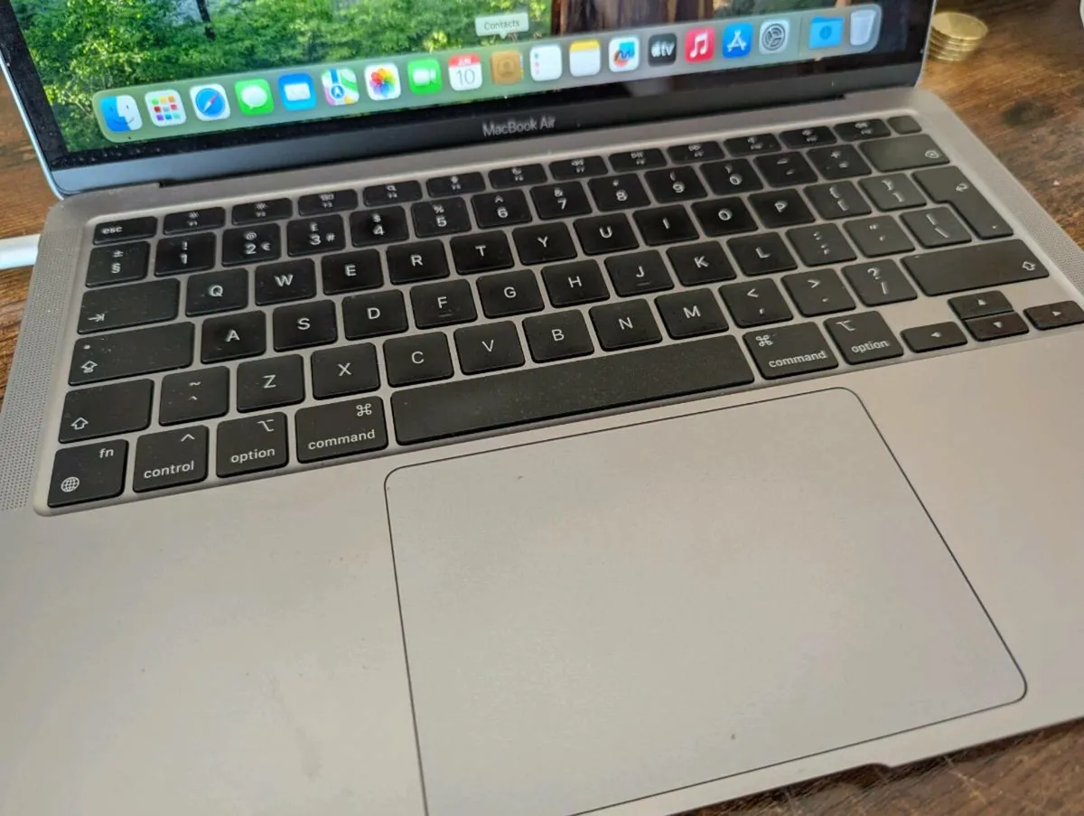 MacBook Air M1 13inch - Image 2