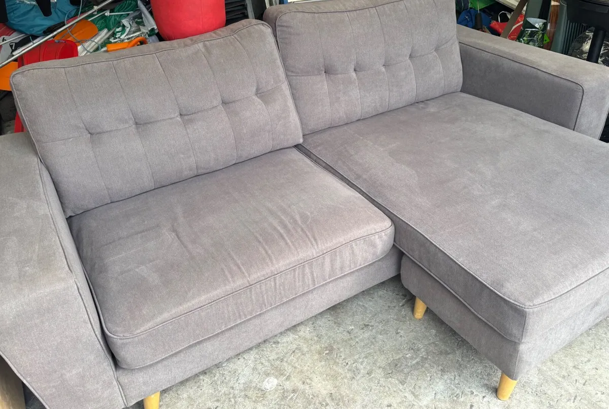Couch - Image 2