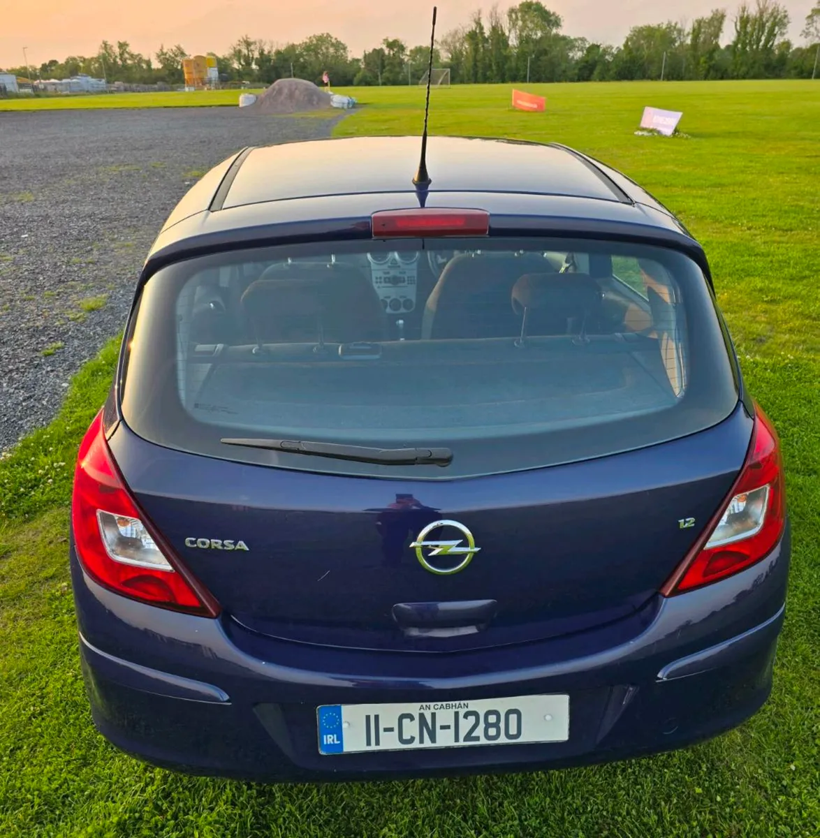 Opel Corsa automatic - Image 4