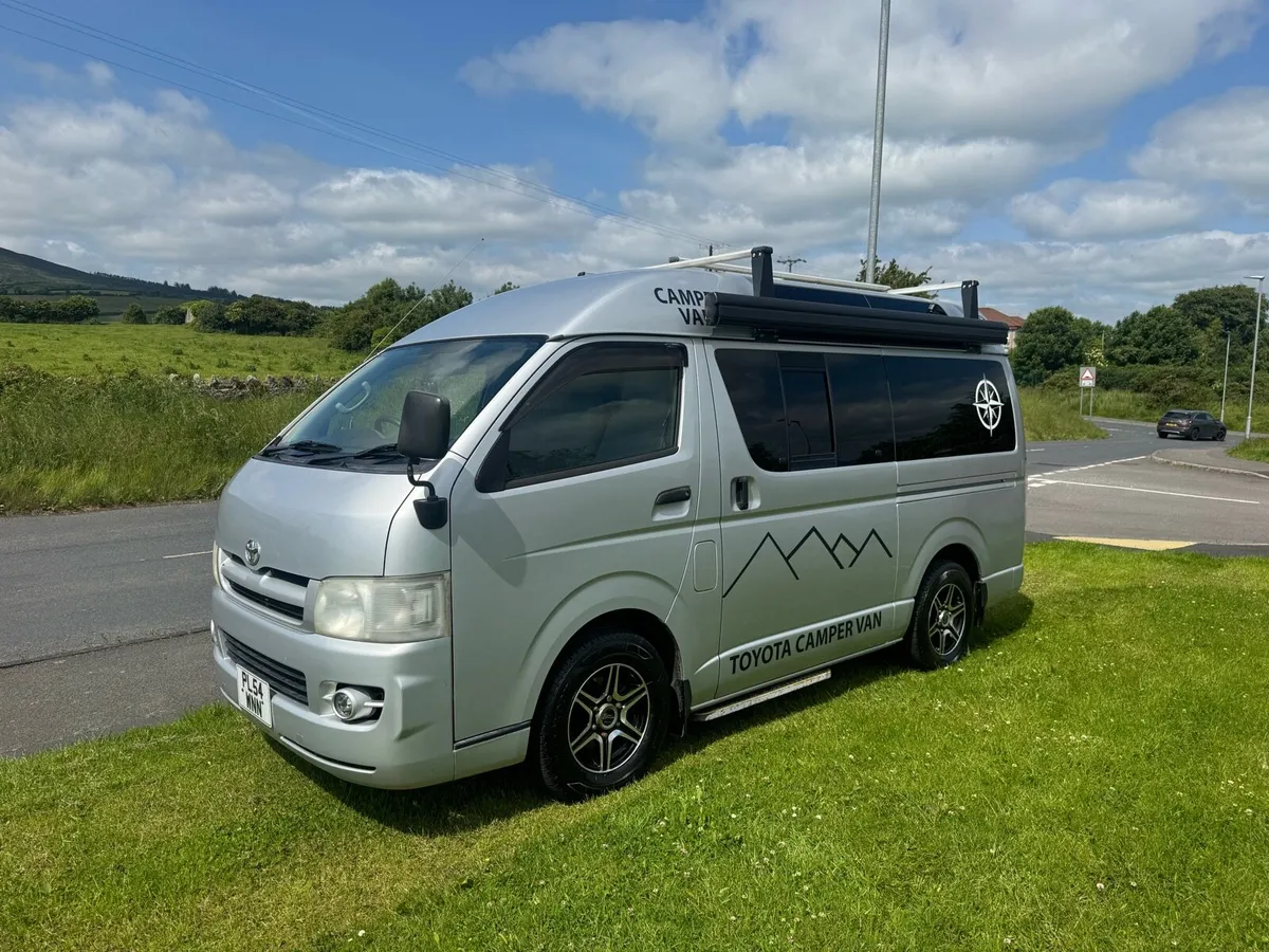 Toyota hiace Motorhome 30,000 km AUTOMATIC - Image 1