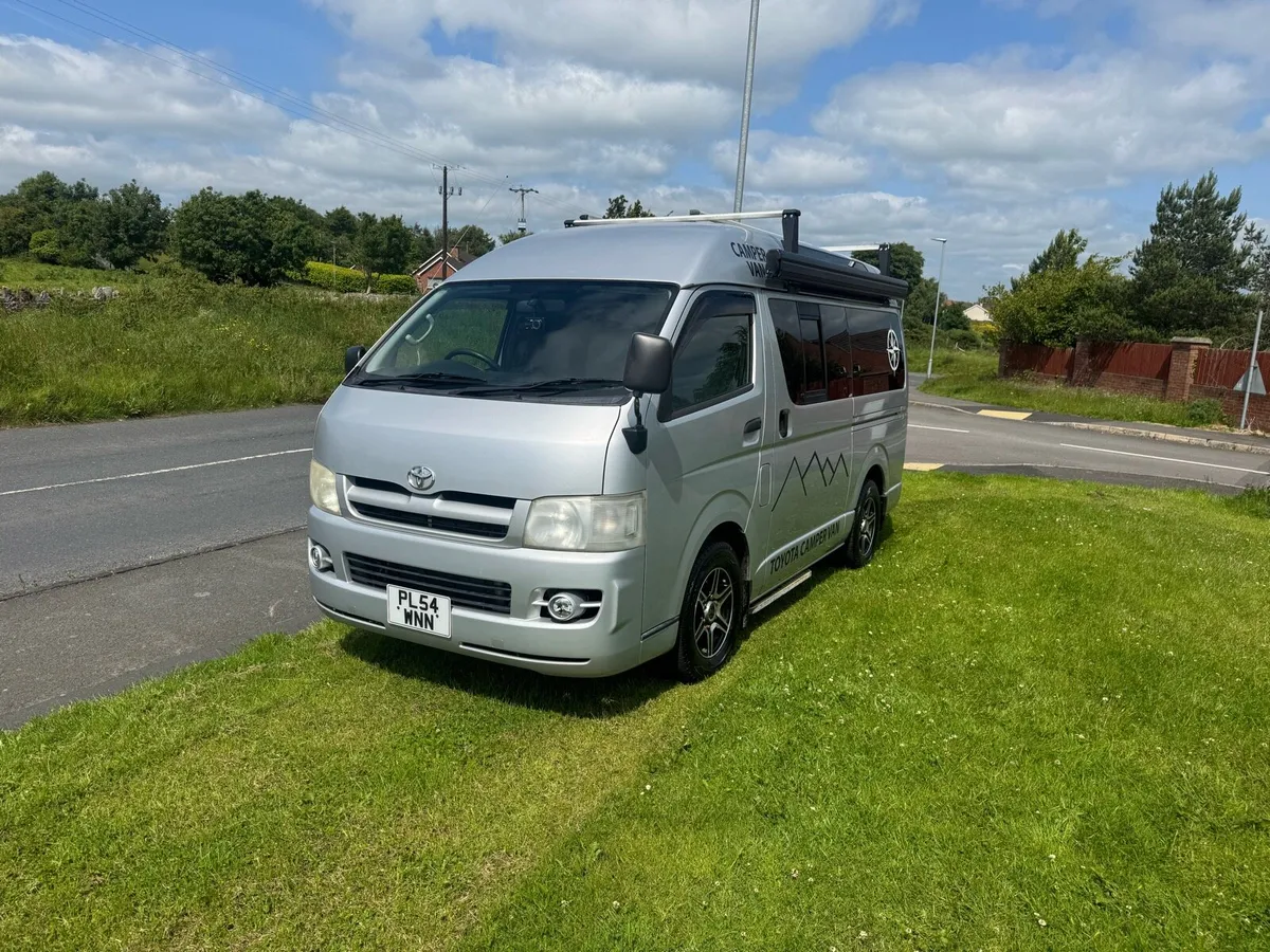 Toyota hiace Motorhome 30,000 km AUTOMATIC - Image 3