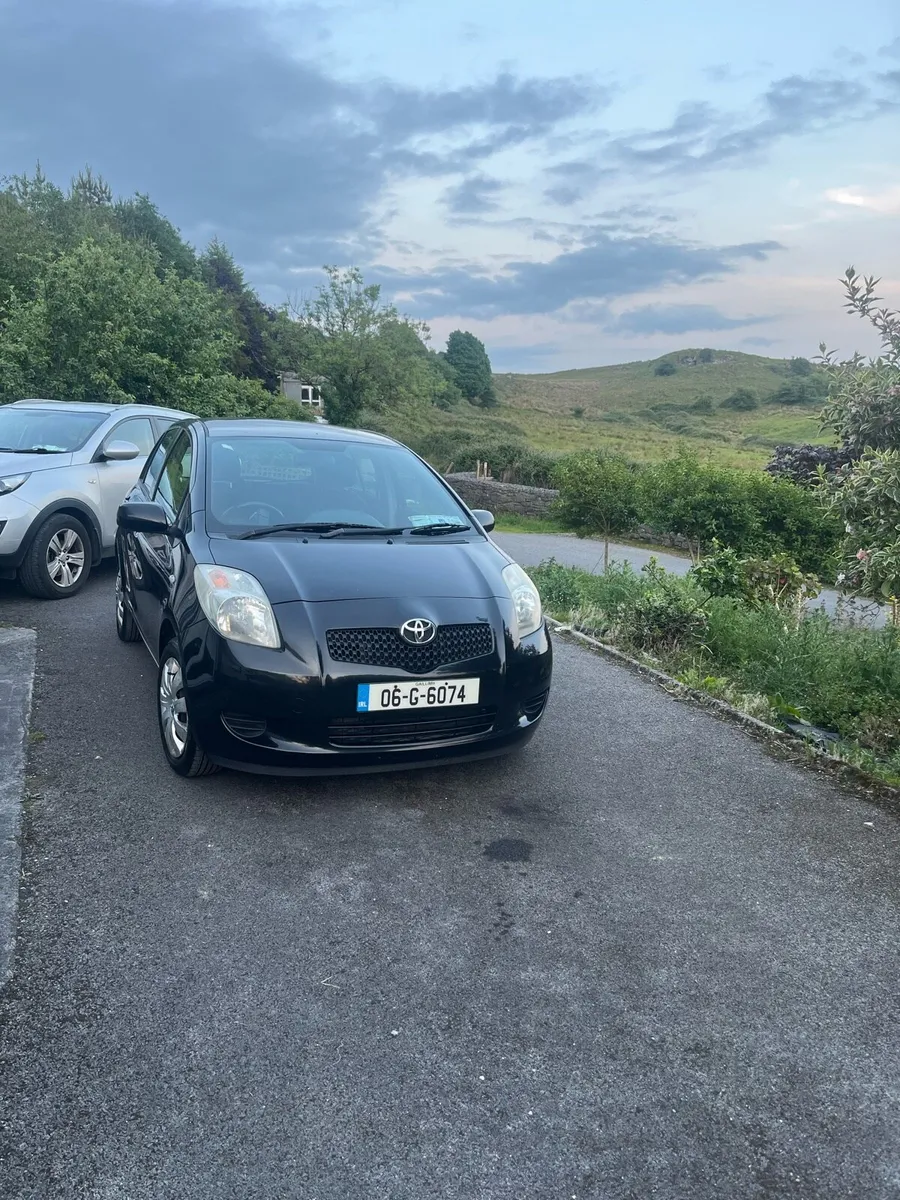 Toyota Yaris - Image 1
