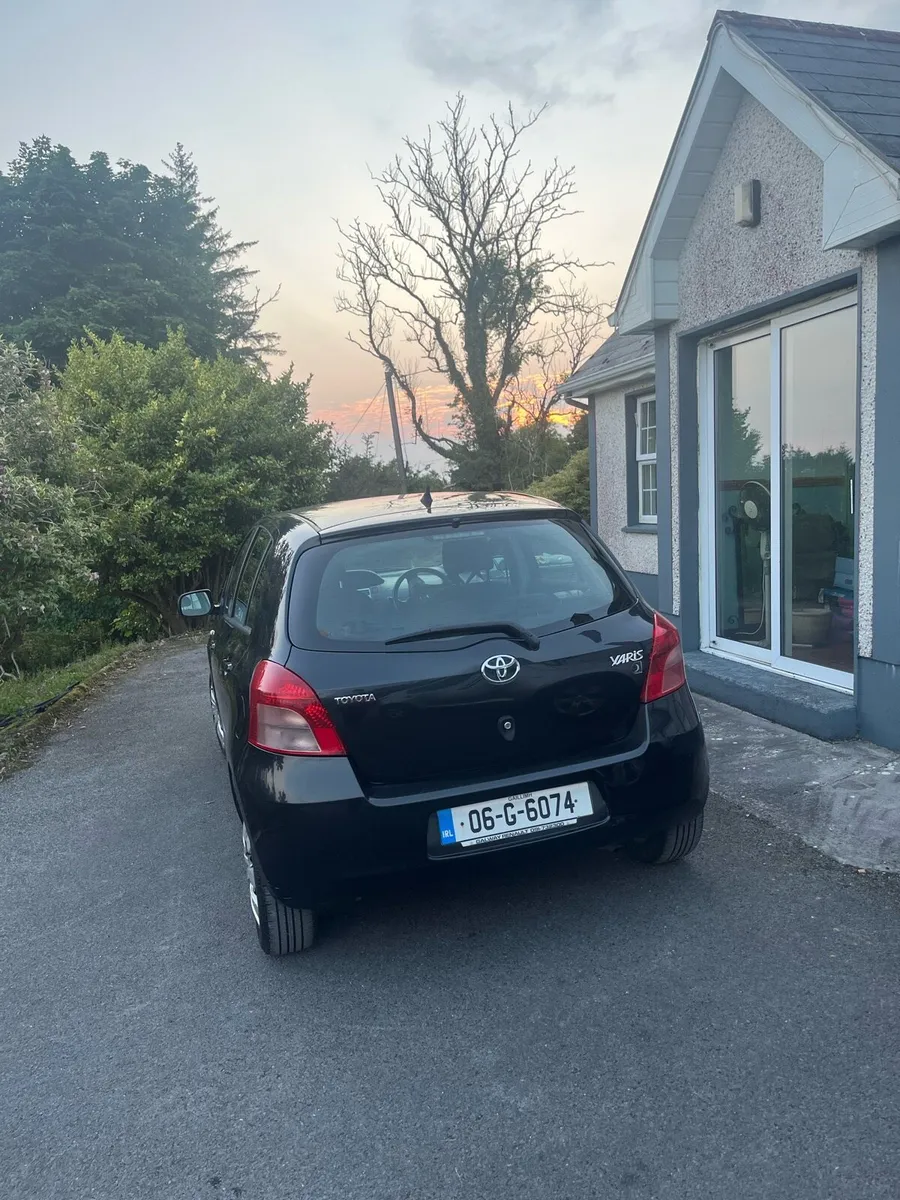 Toyota Yaris - Image 4