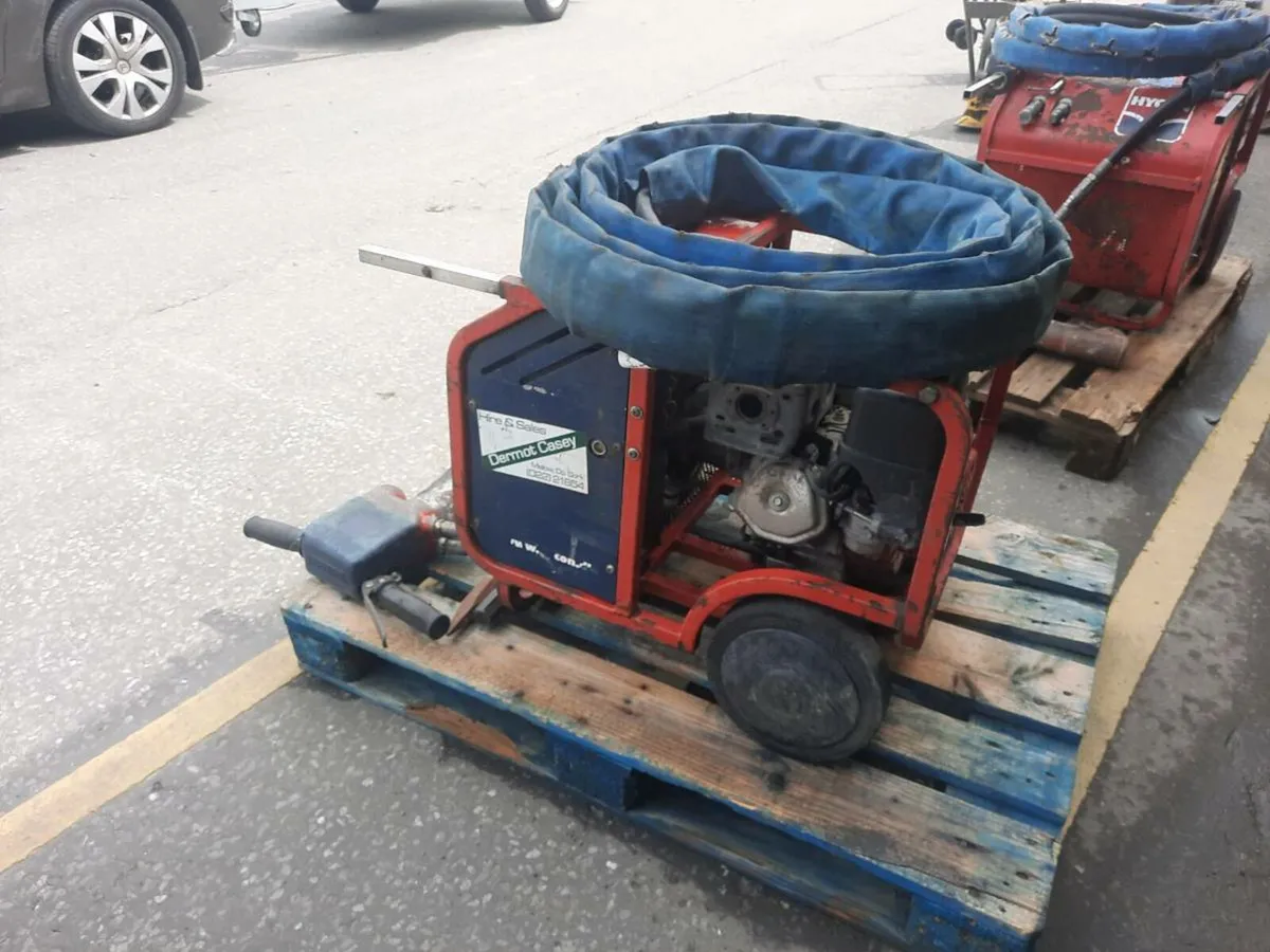Hydraulic power packs & Brakers for sale - Image 4